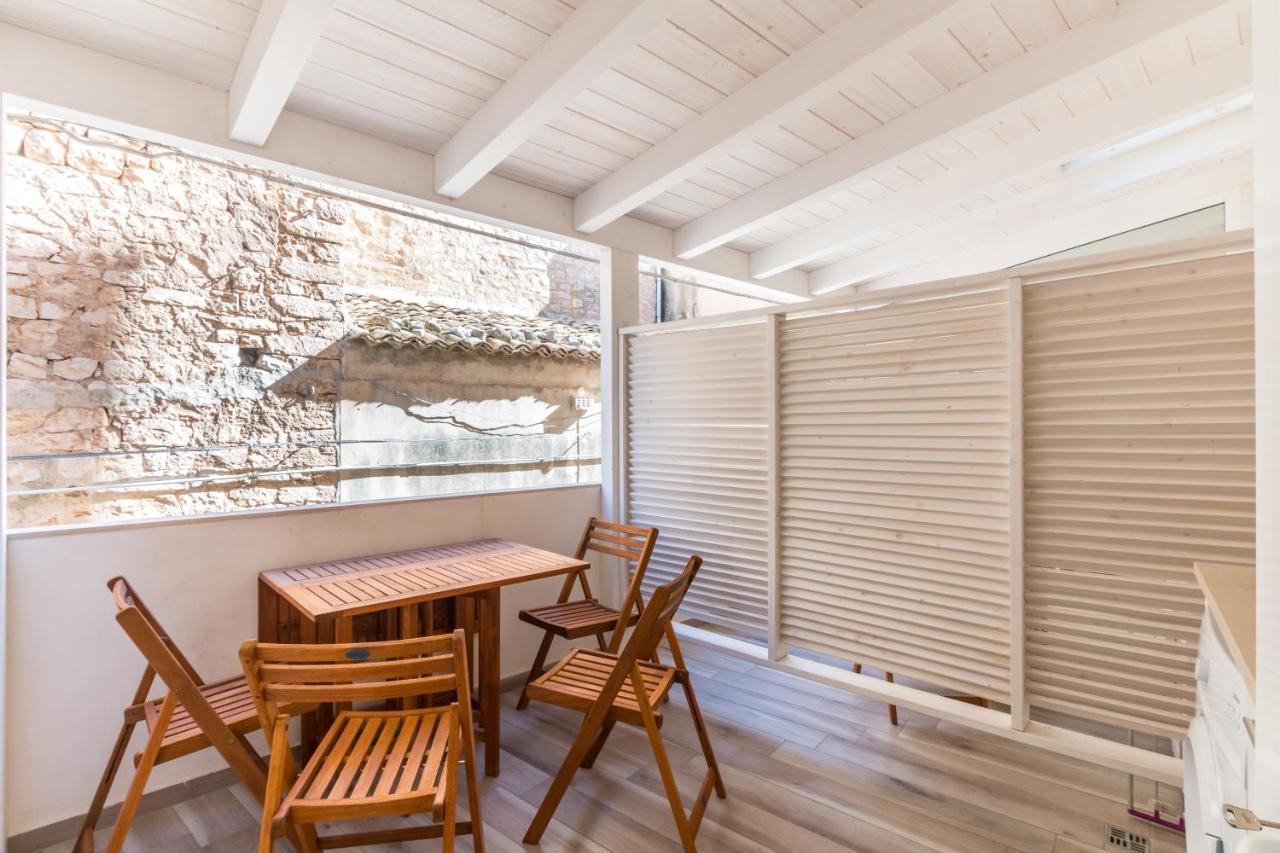 The Bell Apartment Comiso Exterior photo